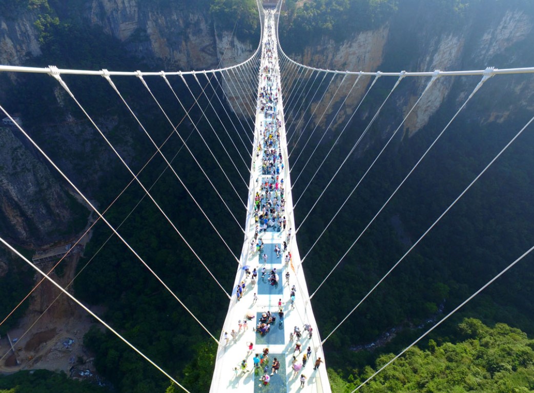 puente de cristal en China